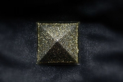 Pyramída Gold